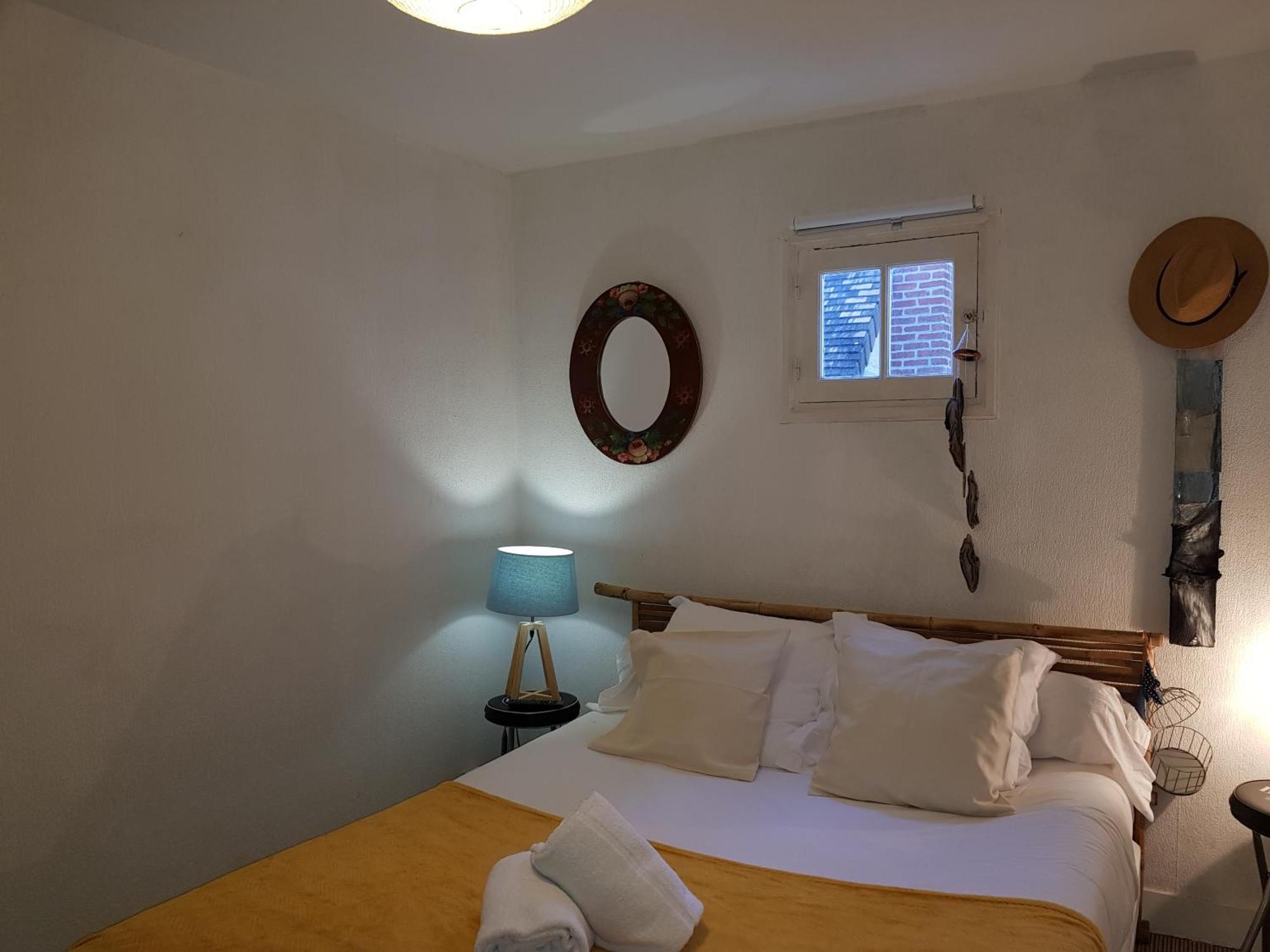 Herm'S Petite Maison Atypique Et Cour Privative - Avenue Du Marche - Ideal Couple Ou Jeunes Parents Cabourg Eksteriør billede