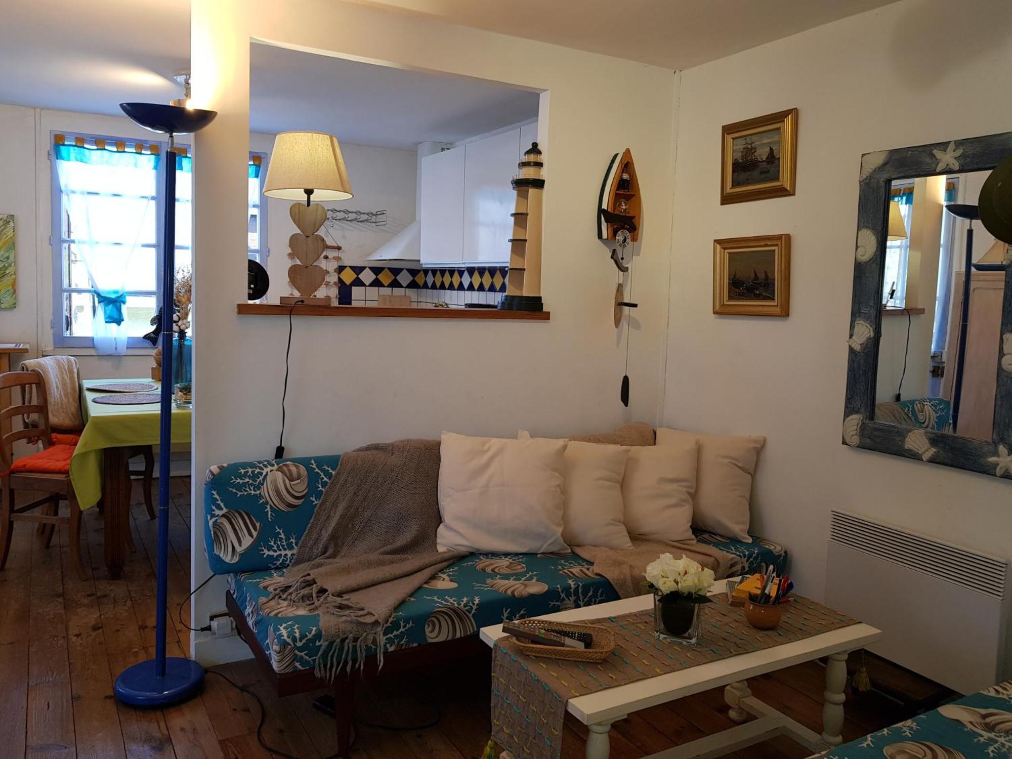 Herm'S Petite Maison Atypique Et Cour Privative - Avenue Du Marche - Ideal Couple Ou Jeunes Parents Cabourg Eksteriør billede